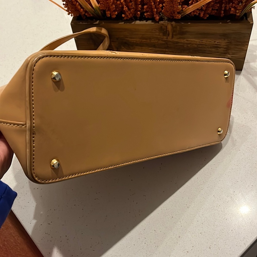 💜💜Authentic Burberry Handbag💜💜 - Picture 3 of 16